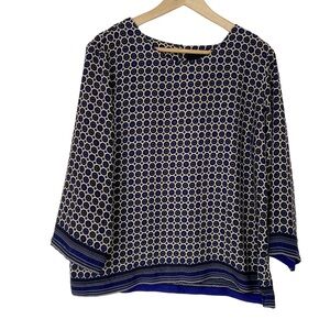 CYNTHIA ROWLEY NAVY AND CREAM GEOMETRIC PRINT FLOWY TOP/BLOUSE, LARGE